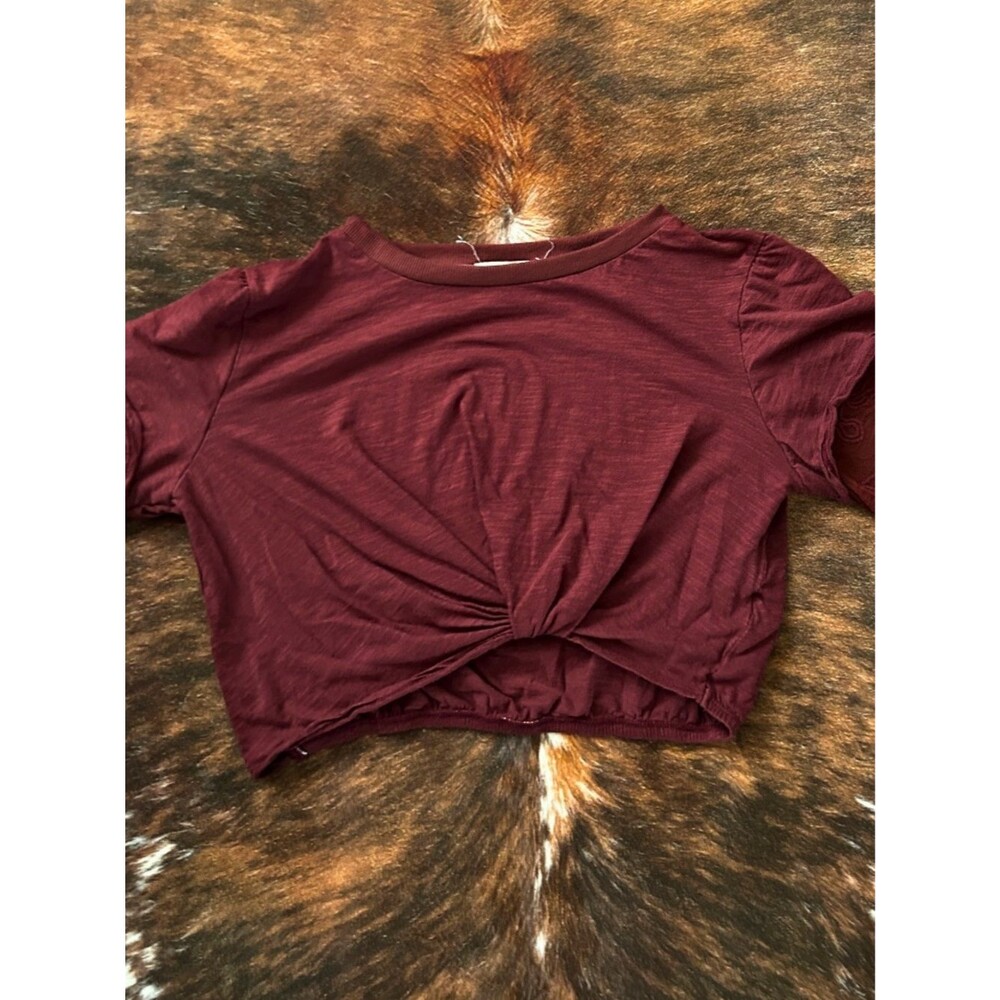 Jolt Burgundy Twist-Front Crop Top
